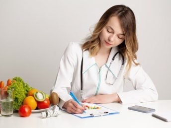 young-nutritionist-doctor-writing-diet-plan-healthy-eating_118454-13989.jpg